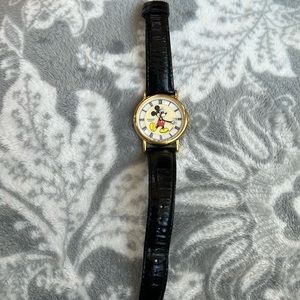 Men’s Vintage Pulsar Mickey Mouse Watch